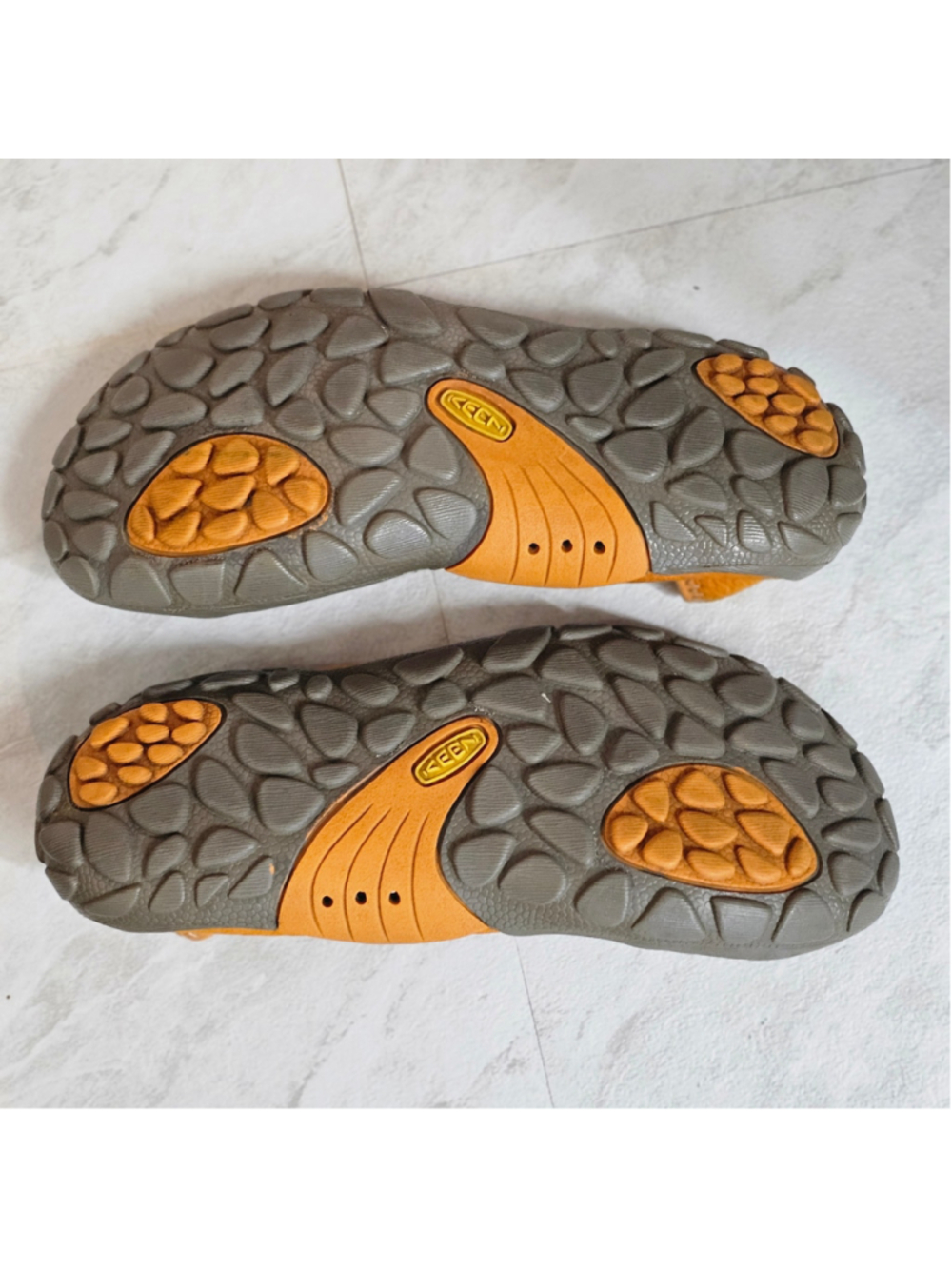 KEEN Womens Size 6 Orange Mary Jane Shoes Elastic Strap Outdoor Comfort Flats - Picture 6 of 6